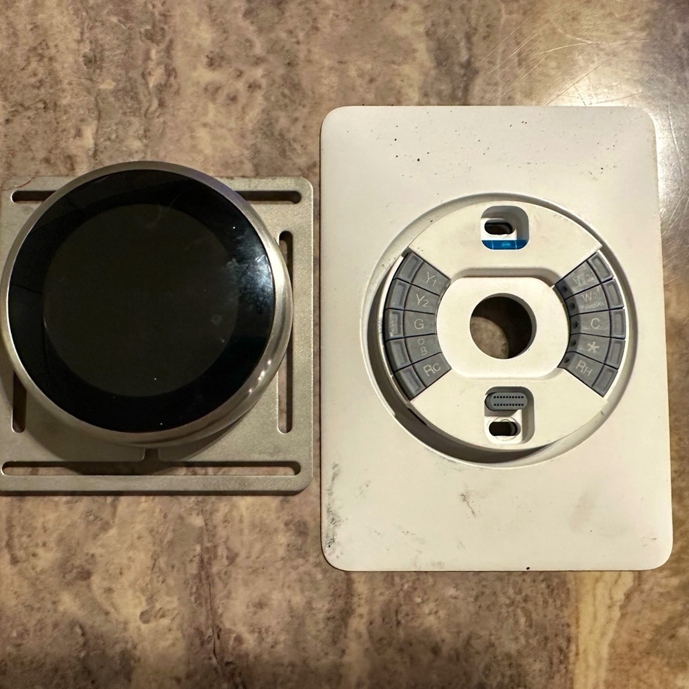 Nest thermostat